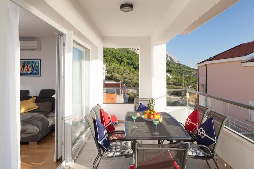 Apartman Malu Makarska Exterior foto