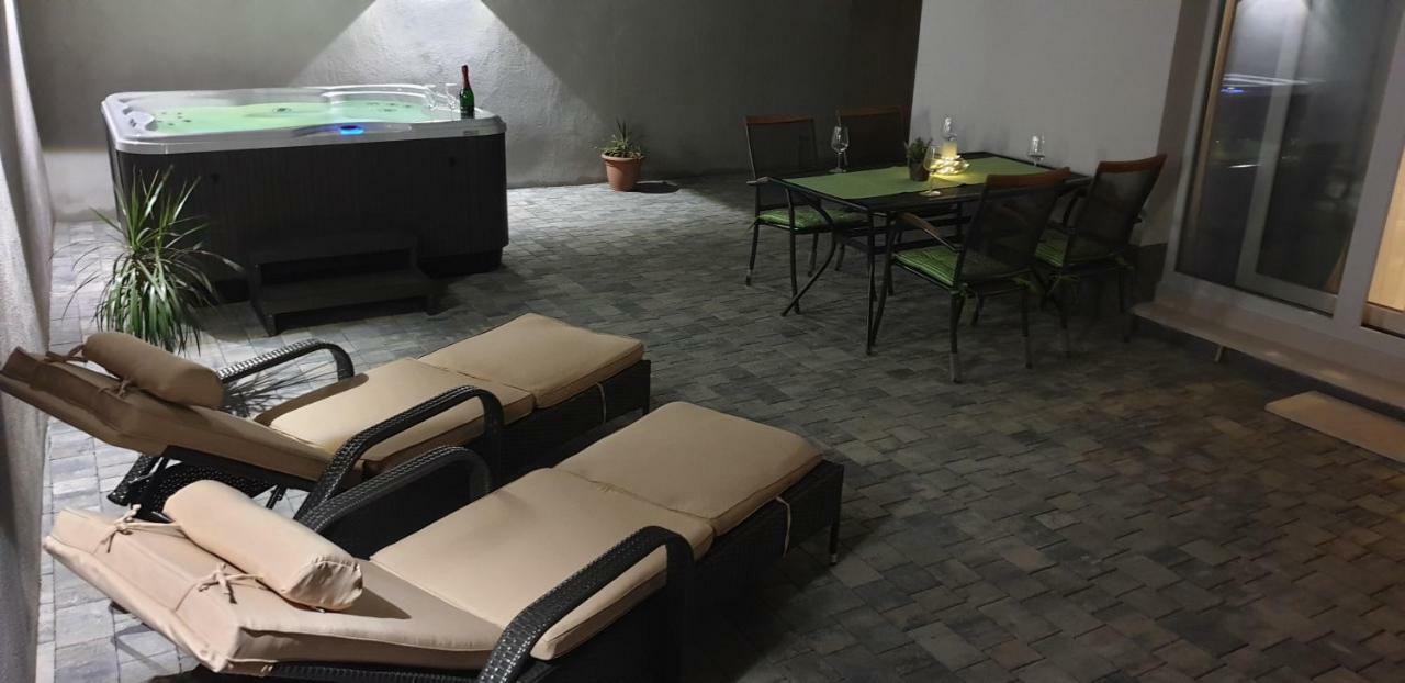 Apartman Malu Makarska Exterior foto